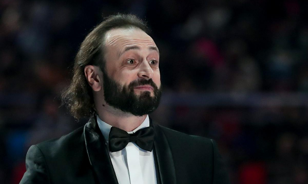 Авербух показал фото с Костомаровым без волос